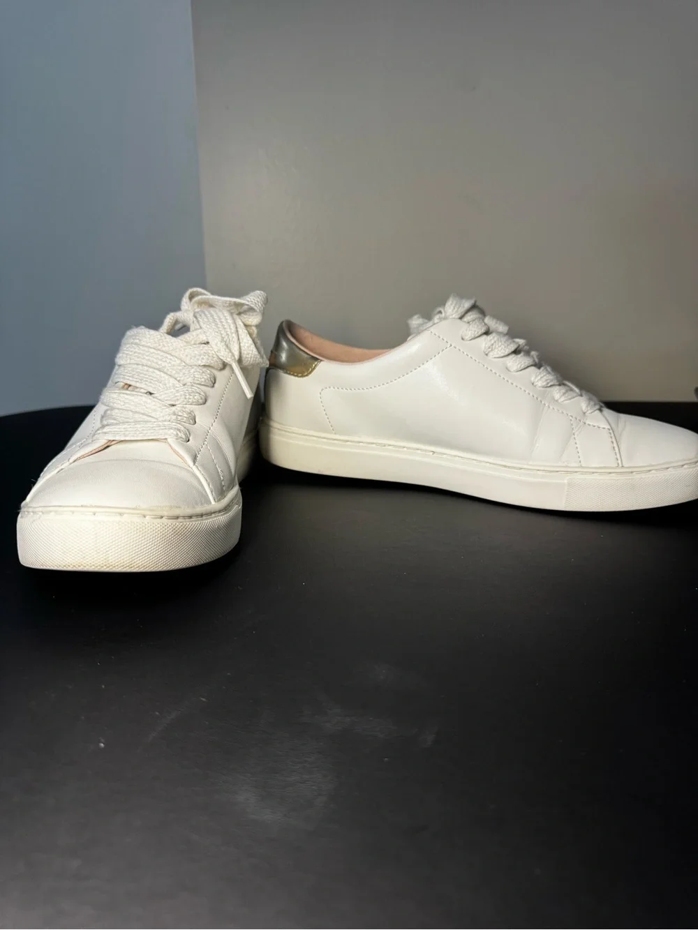 Kate Spade New York White Leather Low Top Lace-Up Sneakers Gold Heel Logo
